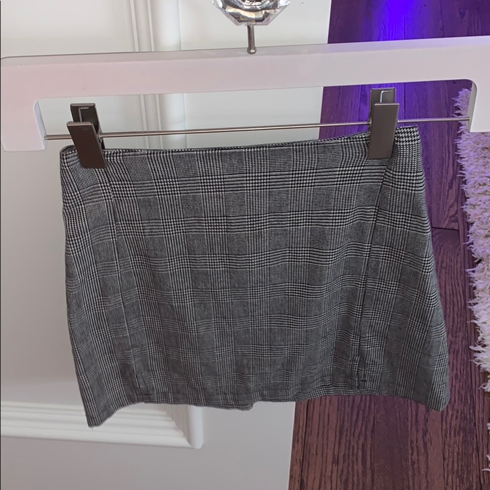 Brandy Melville skirt